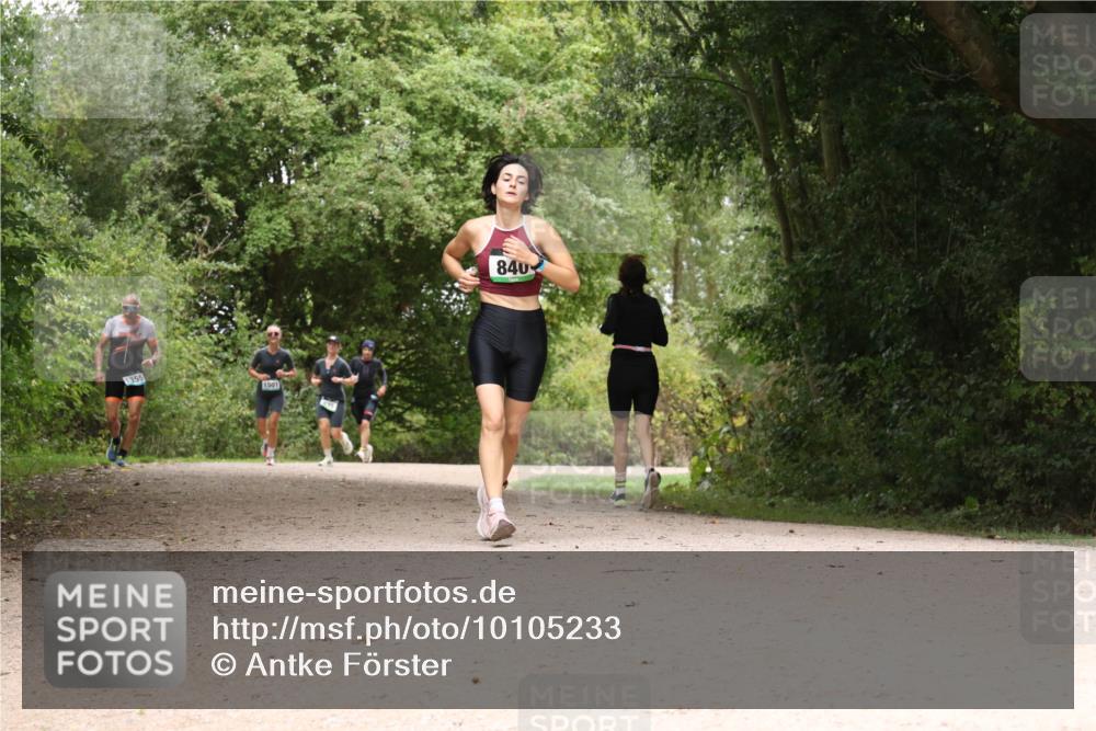 30.08.2026 - Elbe Triathlon Hamburg Antke Förster http://msf.ph/oto/10105233 30.08.2026 12:05:19 Laufen 1355, 1501, 840 meine-sportfotos.de
