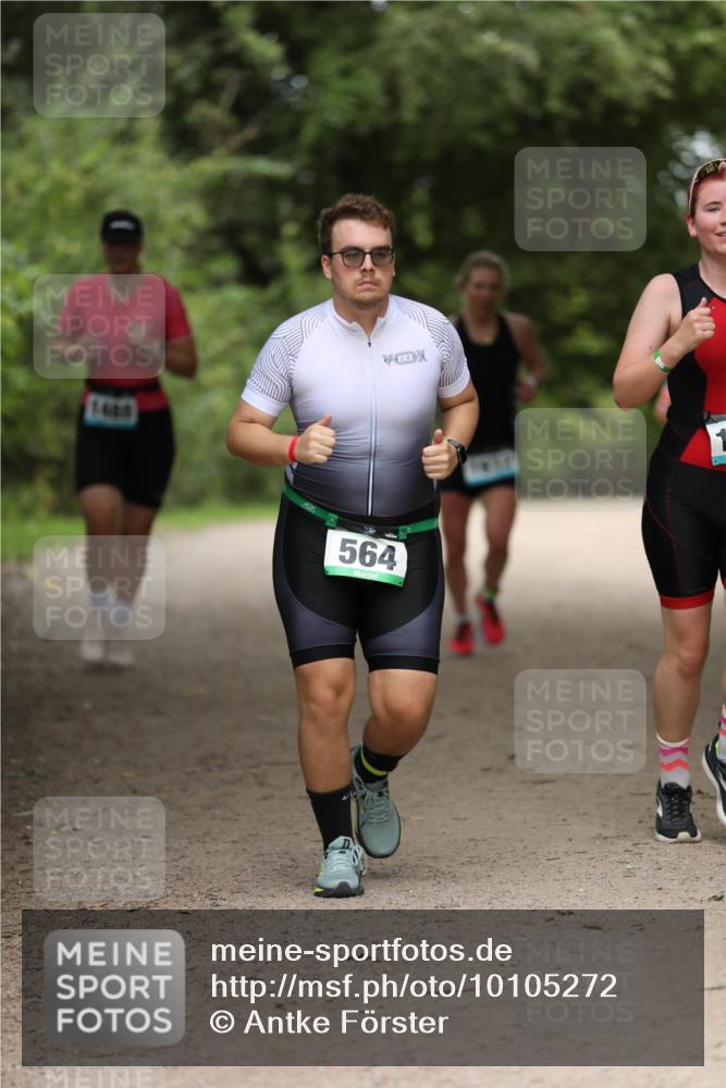 30.08.2026 - Elbe Triathlon Hamburg Antke Förster http://msf.ph/oto/10105272 30.08.2026 12:02:29 Laufen 1680, 564 meine-sportfotos.de