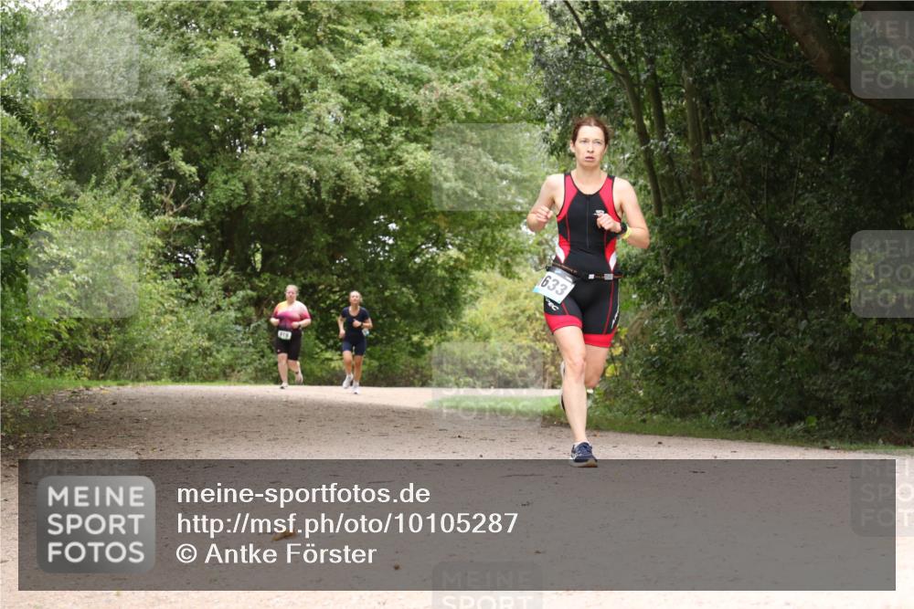 30.08.2026 - Elbe Triathlon Hamburg Antke Förster http://msf.ph/oto/10105287 30.08.2026 12:06:13 Laufen 219, 633 meine-sportfotos.de
