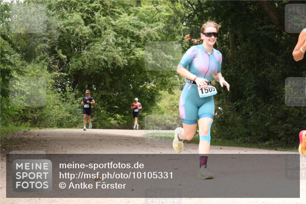 30.08.2026 - Elbe Triathlon Hamburg Antke Förster http://msf.ph/oto/10105331 30.08.2026 12:06:40 Laufen 1640, 3, 1505 meine-sportfotos.de
