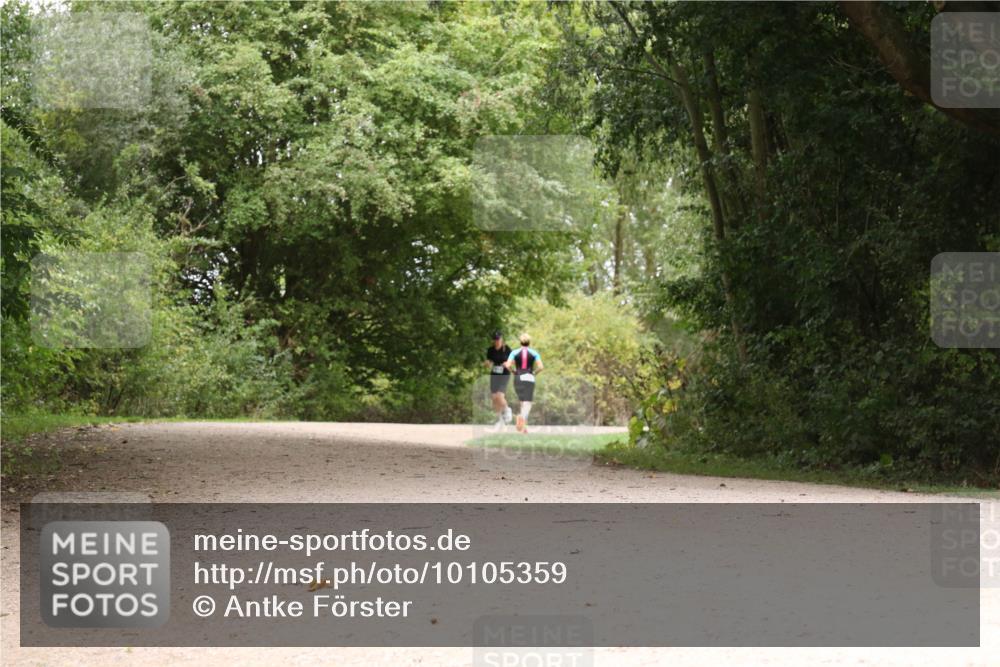 30.08.2026 - Elbe Triathlon Hamburg Antke Förster http://msf.ph/oto/10105359 30.08.2026 12:06:56 Laufen  meine-sportfotos.de