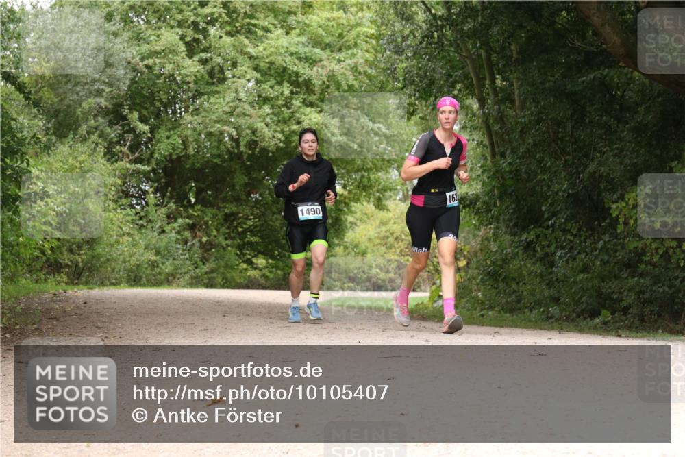 30.08.2026 - Elbe Triathlon Hamburg Antke Förster http://msf.ph/oto/10105407 30.08.2026 12:09:26 Laufen 1490, 163 meine-sportfotos.de