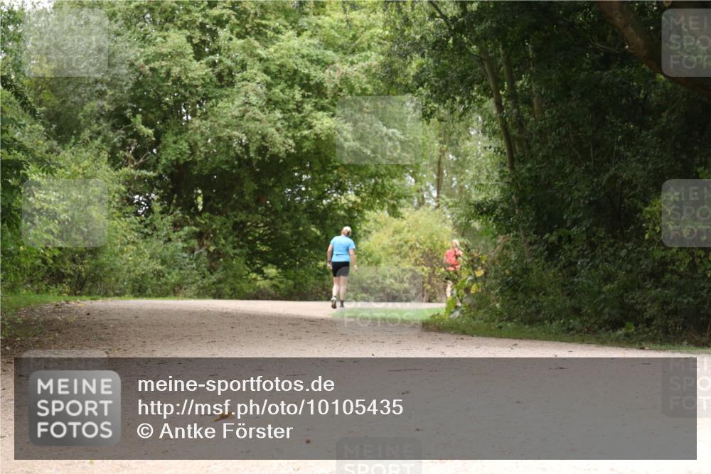 30.08.2026 - Elbe Triathlon Hamburg Antke Förster http://msf.ph/oto/10105435 30.08.2026 12:10:01 Laufen  meine-sportfotos.de