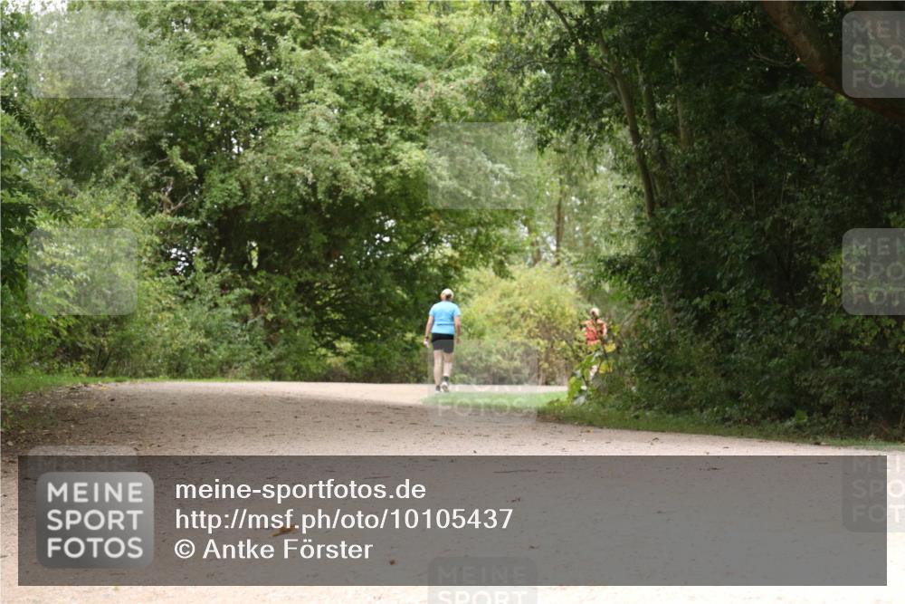 30.08.2026 - Elbe Triathlon Hamburg Antke Förster http://msf.ph/oto/10105437 30.08.2026 12:10:01 Laufen  meine-sportfotos.de