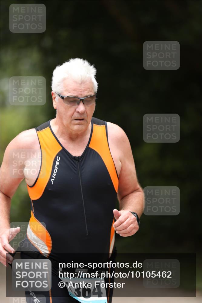 30.08.2026 - Elbe Triathlon Hamburg Antke Förster http://msf.ph/oto/10105462 30.08.2026 12:04:35 Laufen 364 meine-sportfotos.de