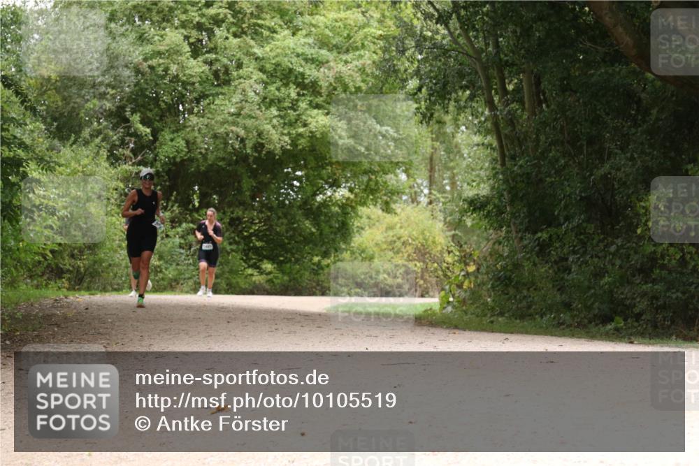 30.08.2026 - Elbe Triathlon Hamburg Antke Förster http://msf.ph/oto/10105519 30.08.2026 12:12:01 Laufen  meine-sportfotos.de