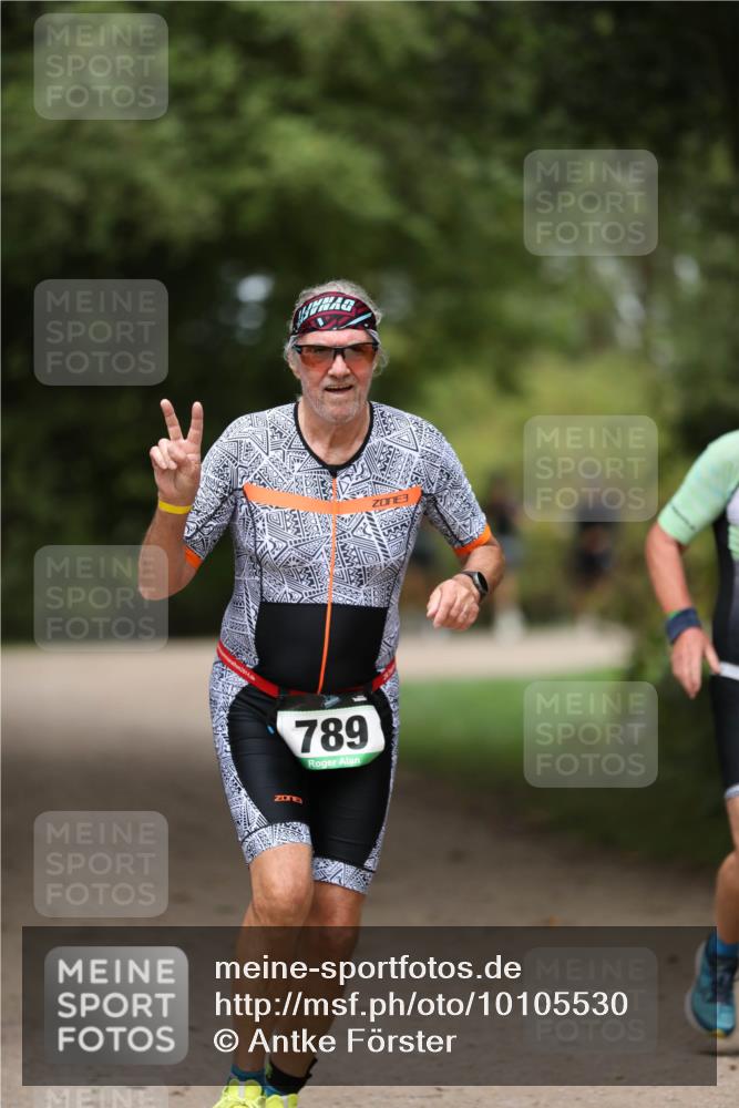 30.08.2026 - Elbe Triathlon Hamburg Antke Förster http://msf.ph/oto/10105530 30.08.2026 12:05:14 Laufen 3, 789, 2013 meine-sportfotos.de