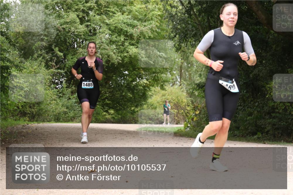 30.08.2026 - Elbe Triathlon Hamburg Antke Förster http://msf.ph/oto/10105537 30.08.2026 12:12:10 Laufen 1485, 69 meine-sportfotos.de