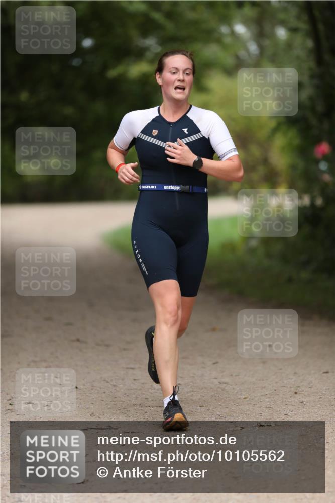 30.08.2026 - Elbe Triathlon Hamburg Antke Förster http://msf.ph/oto/10105562 30.08.2026 12:05:54 Laufen  meine-sportfotos.de