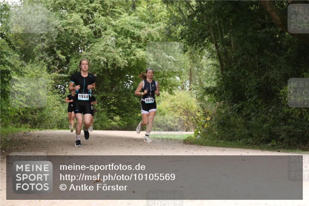 30.08.2026 - Elbe Triathlon Hamburg Antke Förster http://msf.ph/oto/10105569 30.08.2026 12:12:34 Laufen 1514, 1629 meine-sportfotos.de