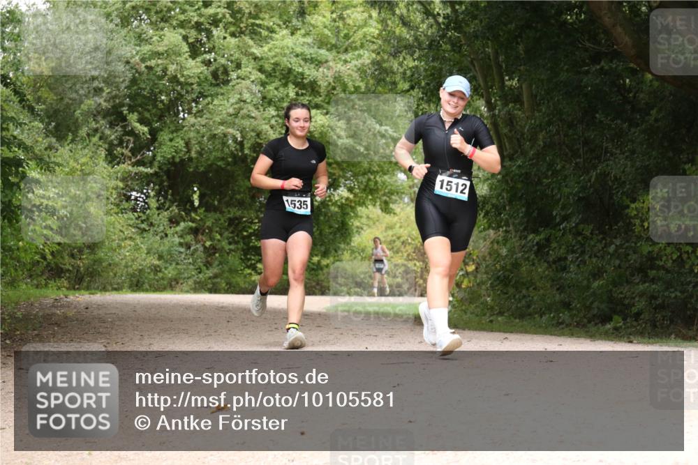 30.08.2026 - Elbe Triathlon Hamburg Antke Förster http://msf.ph/oto/10105581 30.08.2026 12:12:40 Laufen 1535, 1512 meine-sportfotos.de