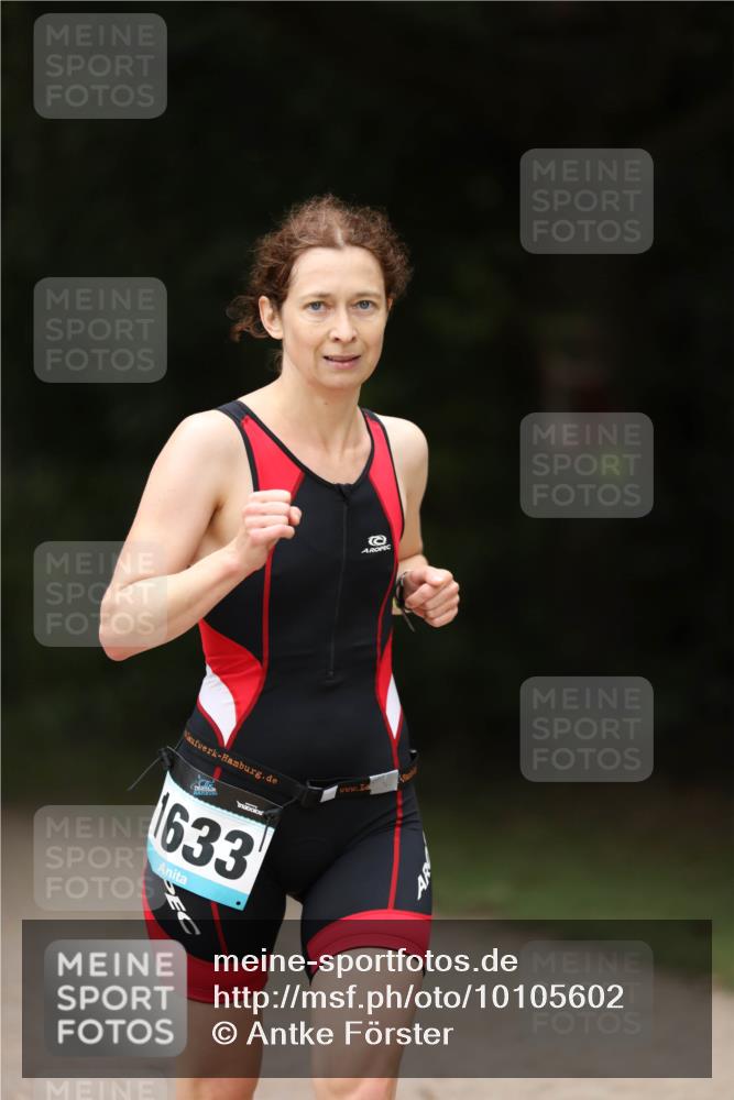 30.08.2026 - Elbe Triathlon Hamburg Antke Förster http://msf.ph/oto/10105602 30.08.2026 12:06:16 Laufen 633 meine-sportfotos.de