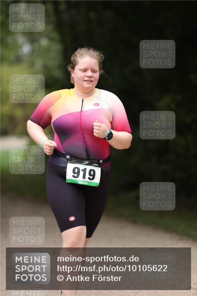30.08.2026 - Elbe Triathlon Hamburg Antke Förster http://msf.ph/oto/10105622 30.08.2026 12:06:28 Laufen 919 meine-sportfotos.de