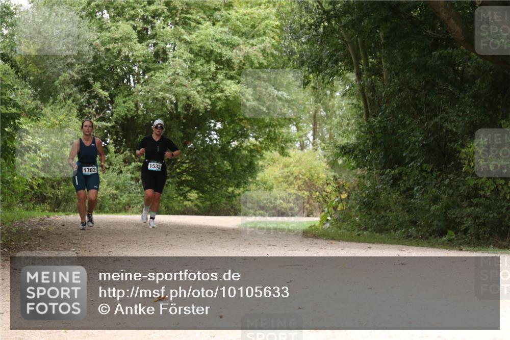 30.08.2026 - Elbe Triathlon Hamburg Antke Förster http://msf.ph/oto/10105633 30.08.2026 12:13:19 Laufen 1532, 1702 meine-sportfotos.de