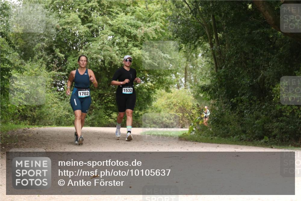 30.08.2026 - Elbe Triathlon Hamburg Antke Förster http://msf.ph/oto/10105637 30.08.2026 12:13:21 Laufen 1532, 1702 meine-sportfotos.de
