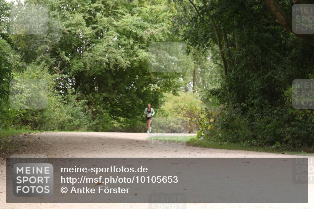 30.08.2026 - Elbe Triathlon Hamburg Antke Förster http://msf.ph/oto/10105653 30.08.2026 12:13:26 Laufen  meine-sportfotos.de