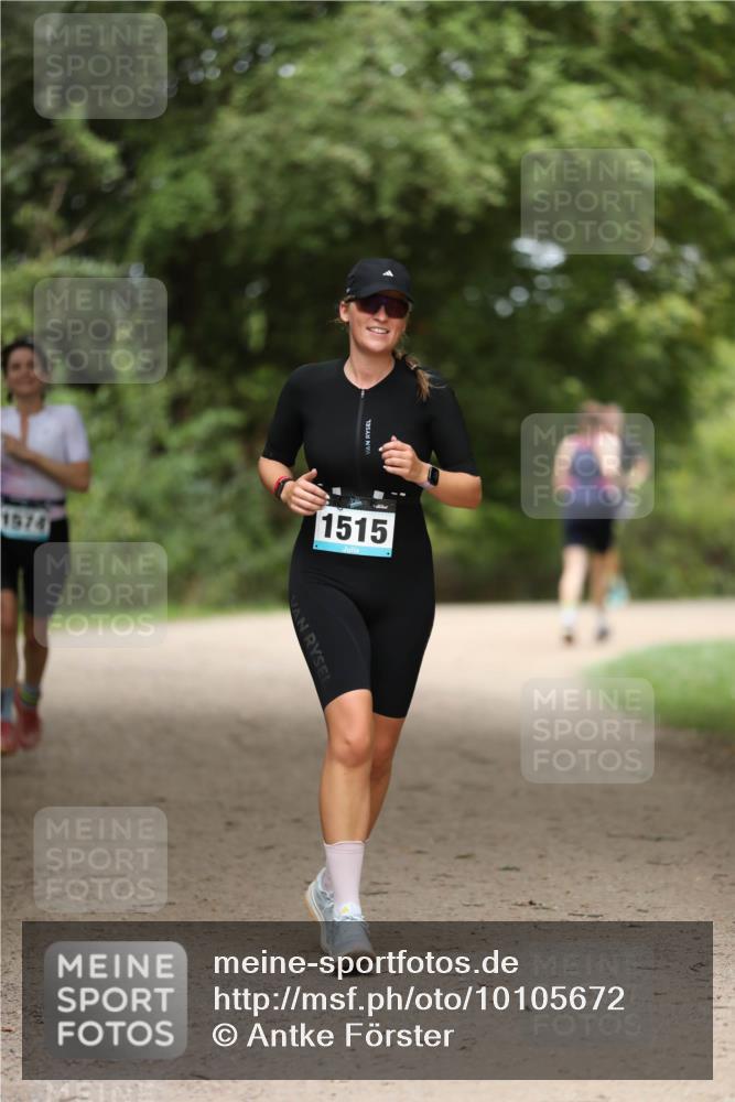 30.08.2026 - Elbe Triathlon Hamburg Antke Förster http://msf.ph/oto/10105672 30.08.2026 12:07:12 Laufen 15741, 1515 meine-sportfotos.de
