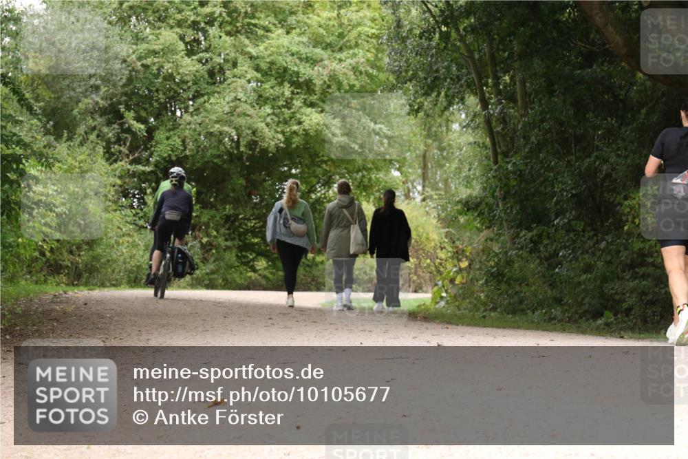 30.08.2026 - Elbe Triathlon Hamburg Antke Förster http://msf.ph/oto/10105677 30.08.2026 12:13:43 Laufen  meine-sportfotos.de