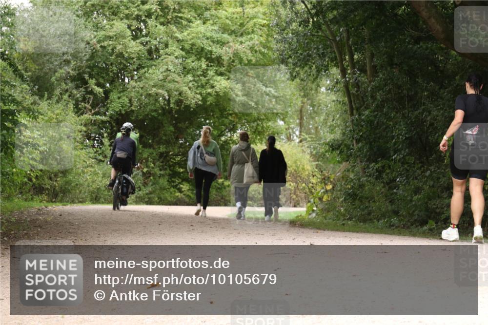 30.08.2026 - Elbe Triathlon Hamburg Antke Förster http://msf.ph/oto/10105679 30.08.2026 12:13:43 Laufen  meine-sportfotos.de