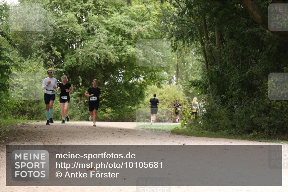 30.08.2026 - Elbe Triathlon Hamburg Antke Förster http://msf.ph/oto/10105681 30.08.2026 12:14:04 Laufen 1495, 1470, 1595 meine-sportfotos.de
