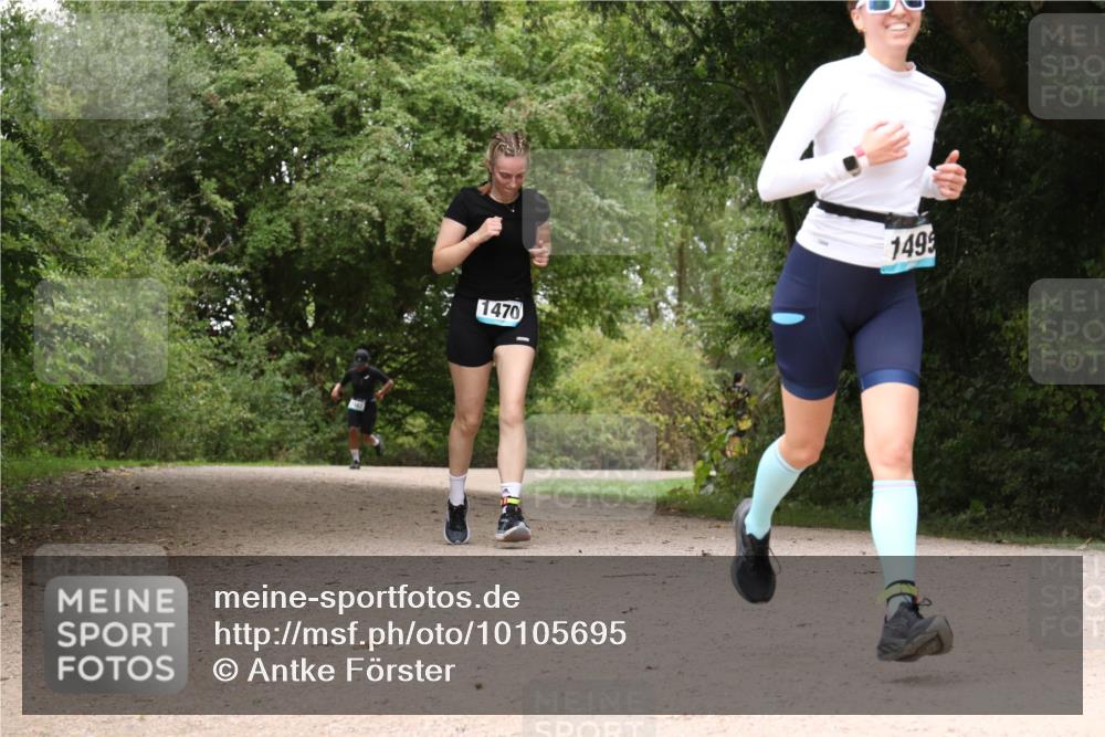 30.08.2026 - Elbe Triathlon Hamburg Antke Förster http://msf.ph/oto/10105695 30.08.2026 12:14:10 Laufen 1495, 1470 meine-sportfotos.de
