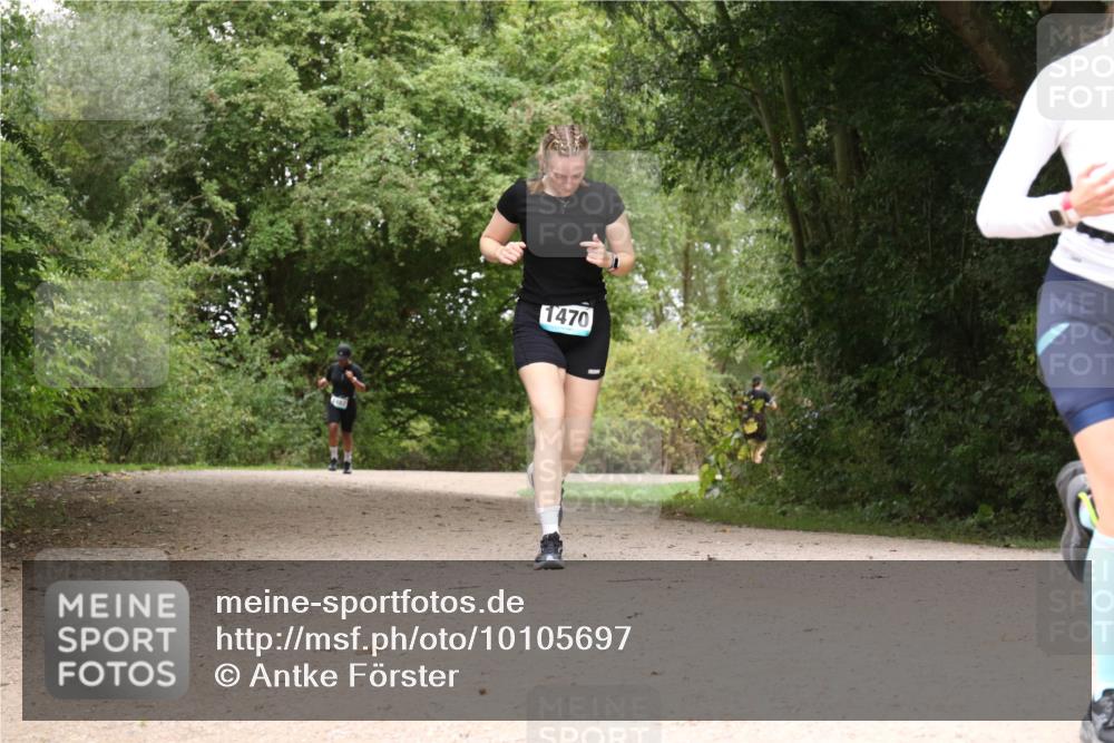 30.08.2026 - Elbe Triathlon Hamburg Antke Förster http://msf.ph/oto/10105697 30.08.2026 12:14:10 Laufen 1470, 4 meine-sportfotos.de