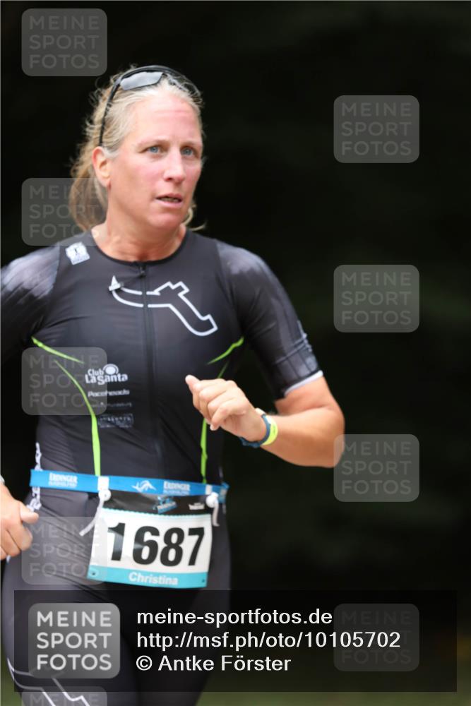 30.08.2026 - Elbe Triathlon Hamburg Antke Förster http://msf.ph/oto/10105702 30.08.2026 12:07:27 Laufen 11687 meine-sportfotos.de