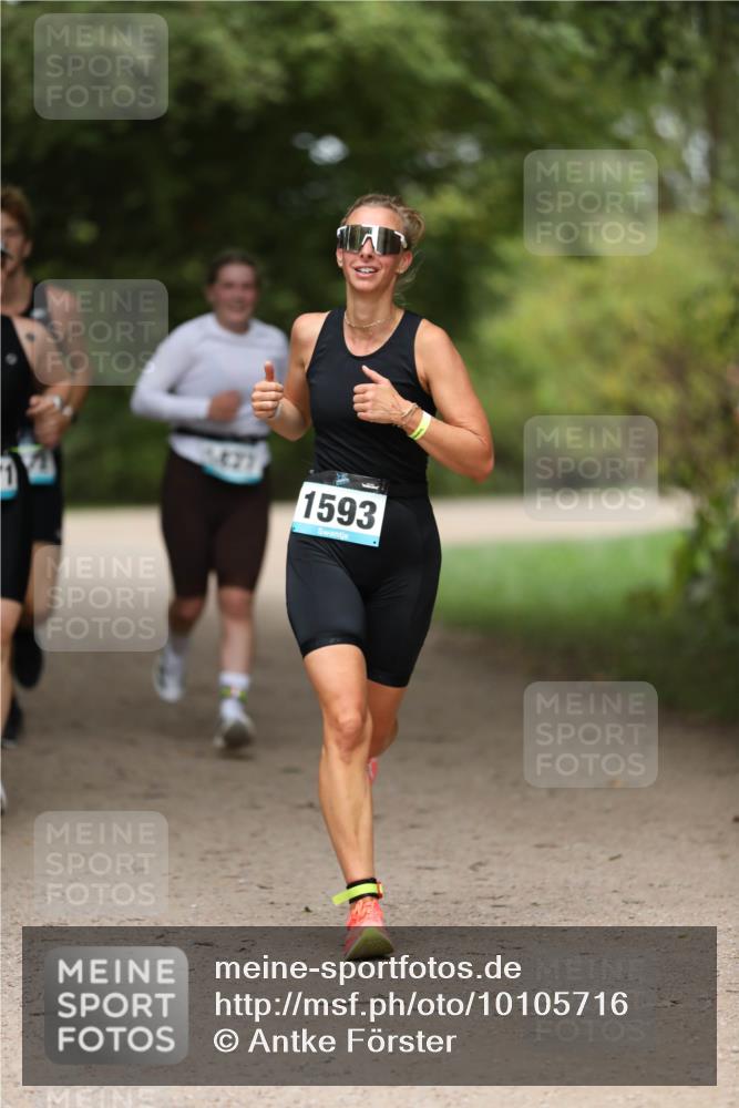 30.08.2026 - Elbe Triathlon Hamburg Antke Förster http://msf.ph/oto/10105716 30.08.2026 12:07:41 Laufen 47, 1, 1593 meine-sportfotos.de