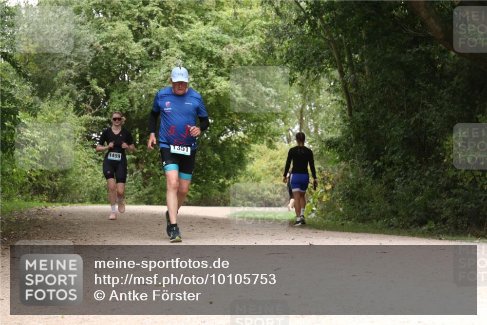 30.08.2026 - Elbe Triathlon Hamburg Antke Förster http://msf.ph/oto/10105753 30.08.2026 12:14:42 Laufen 1499, 1351 meine-sportfotos.de