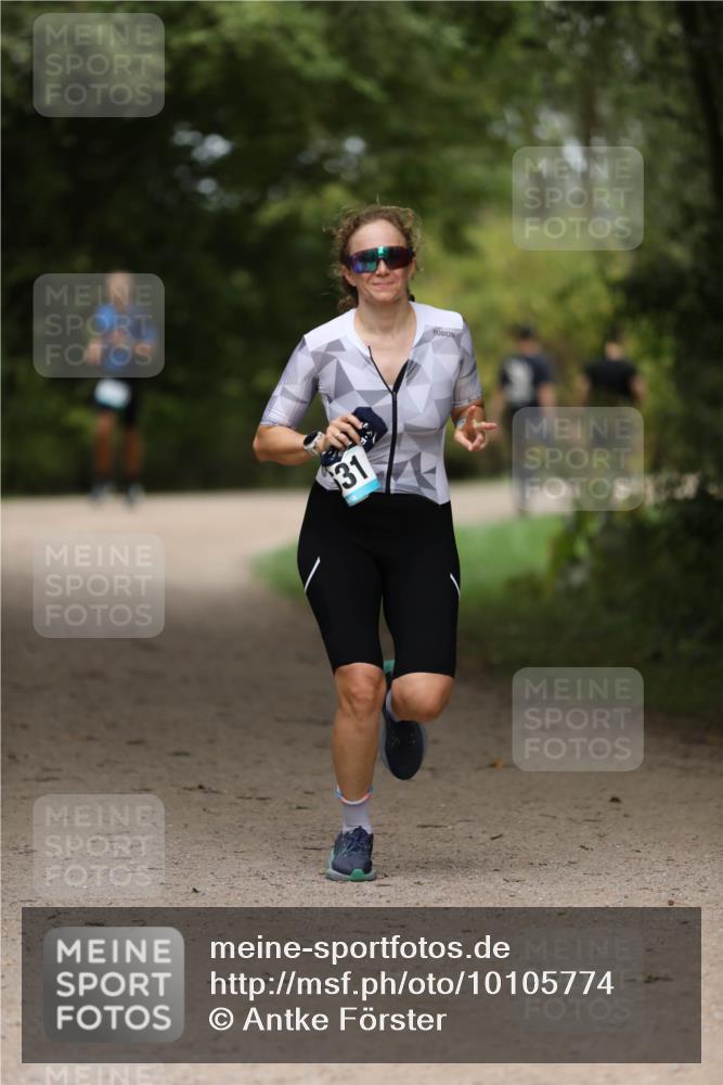 30.08.2026 - Elbe Triathlon Hamburg Antke Förster http://msf.ph/oto/10105774 30.08.2026 12:08:28 Laufen 31 meine-sportfotos.de