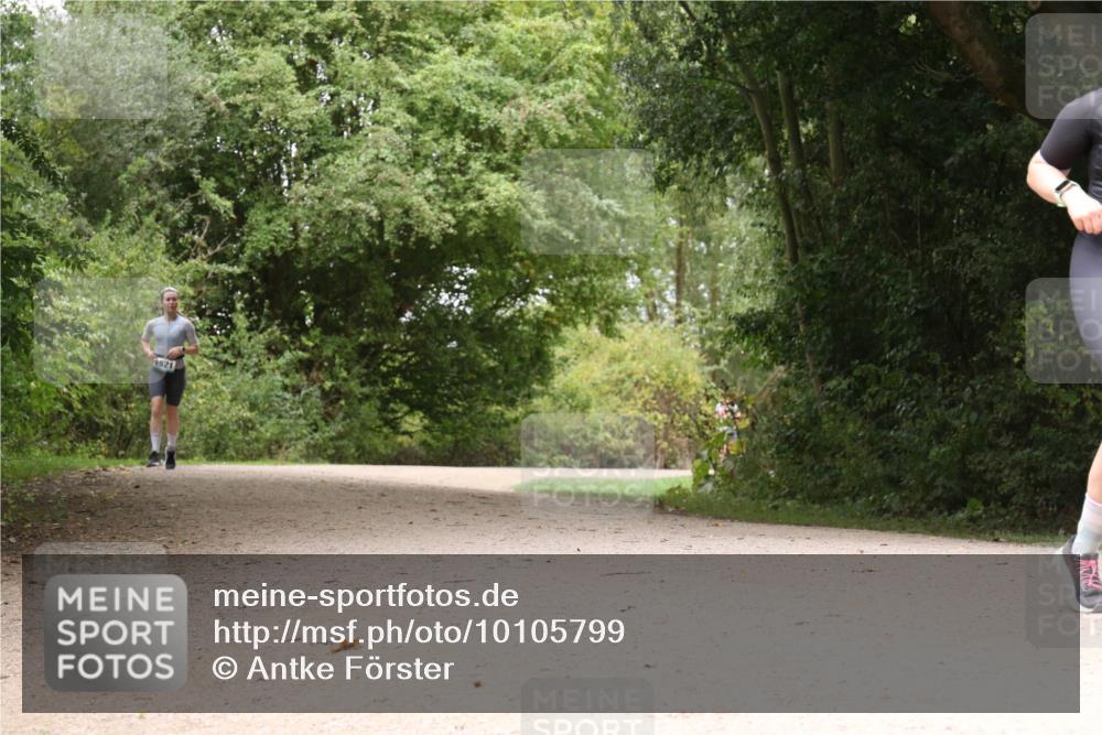 30.08.2026 - Elbe Triathlon Hamburg Antke Förster http://msf.ph/oto/10105799 30.08.2026 12:15:28 Laufen  meine-sportfotos.de