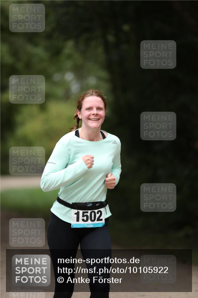 30.08.2026 - Elbe Triathlon Hamburg Antke Förster http://msf.ph/oto/10105922 30.08.2026 12:12:00 Laufen 1502 meine-sportfotos.de