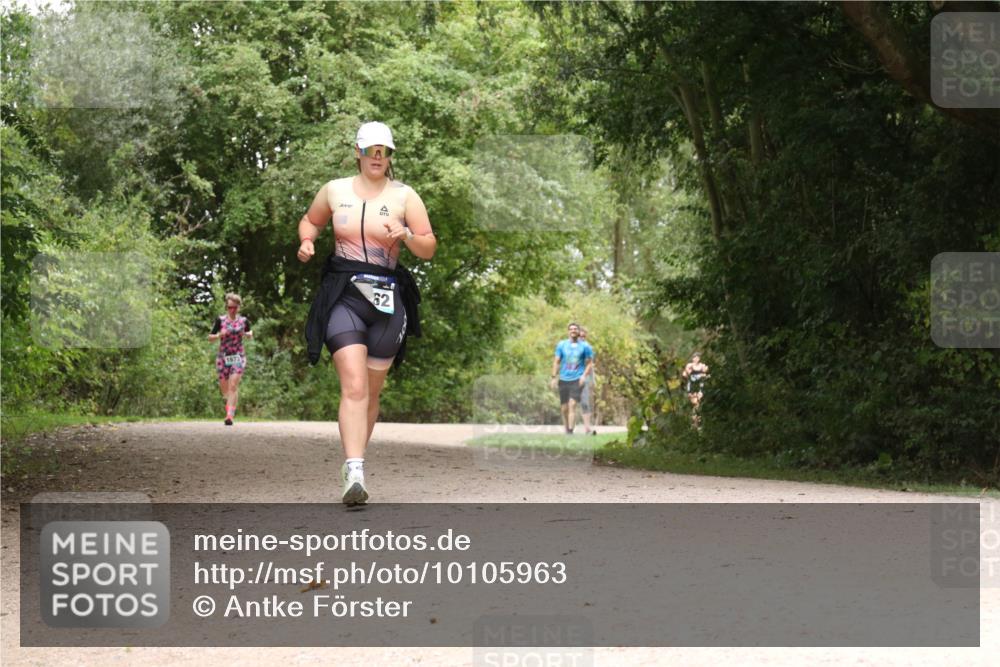 30.08.2026 - Elbe Triathlon Hamburg Antke Förster http://msf.ph/oto/10105963 30.08.2026 12:18:07 Laufen 62 meine-sportfotos.de