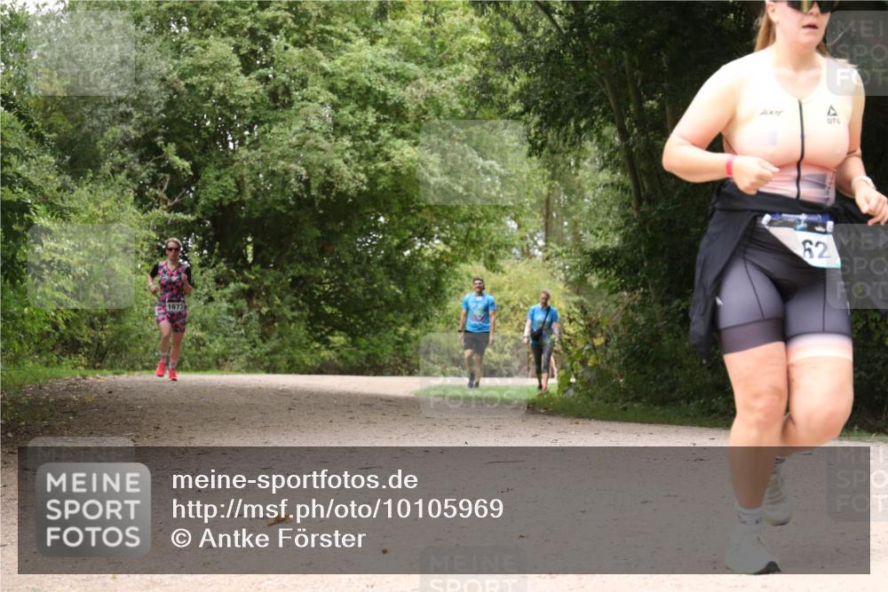 30.08.2026 - Elbe Triathlon Hamburg Antke Förster http://msf.ph/oto/10105969 30.08.2026 12:18:10 Laufen 1673, 4, 62 meine-sportfotos.de