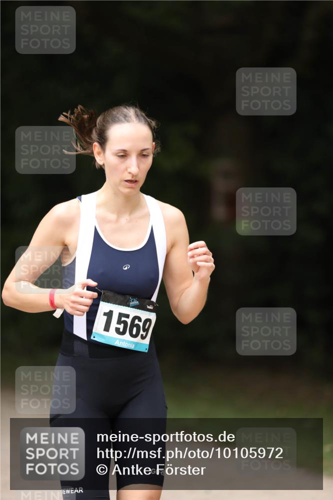 30.08.2026 - Elbe Triathlon Hamburg Antke Förster http://msf.ph/oto/10105972 30.08.2026 12:12:33 Laufen 1569 meine-sportfotos.de