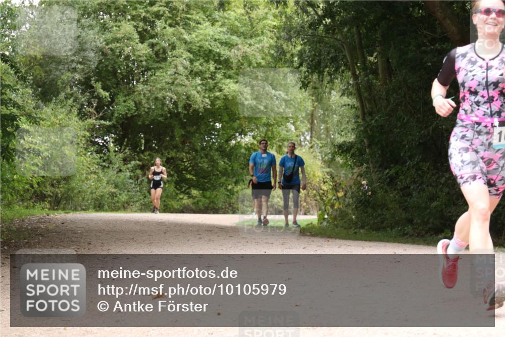 30.08.2026 - Elbe Triathlon Hamburg Antke Förster http://msf.ph/oto/10105979 30.08.2026 12:18:17 Laufen 10 meine-sportfotos.de