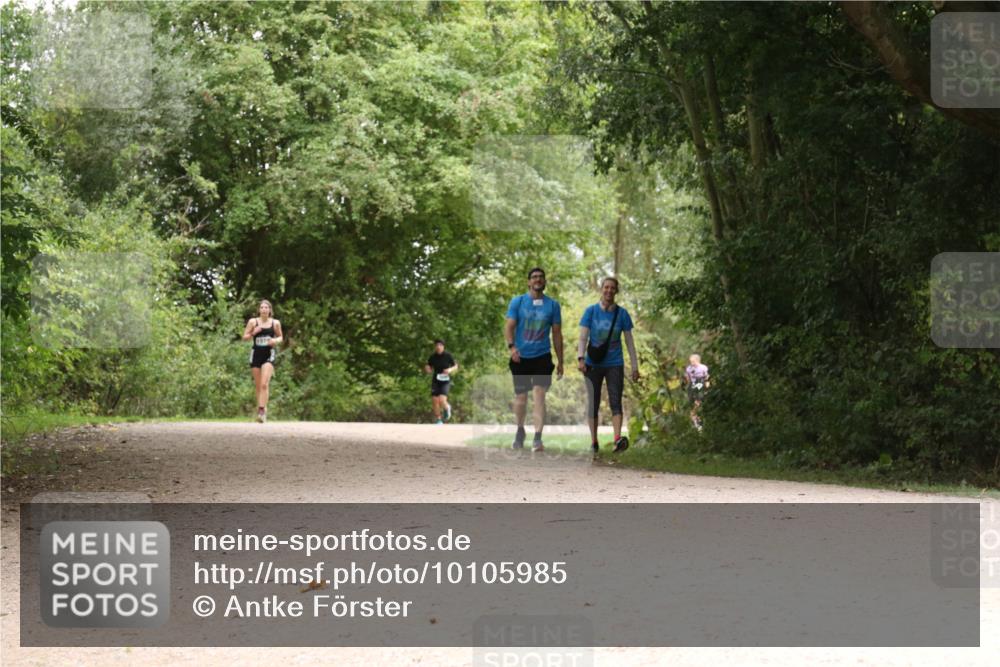30.08.2026 - Elbe Triathlon Hamburg Antke Förster http://msf.ph/oto/10105985 30.08.2026 12:18:19 Laufen  meine-sportfotos.de
