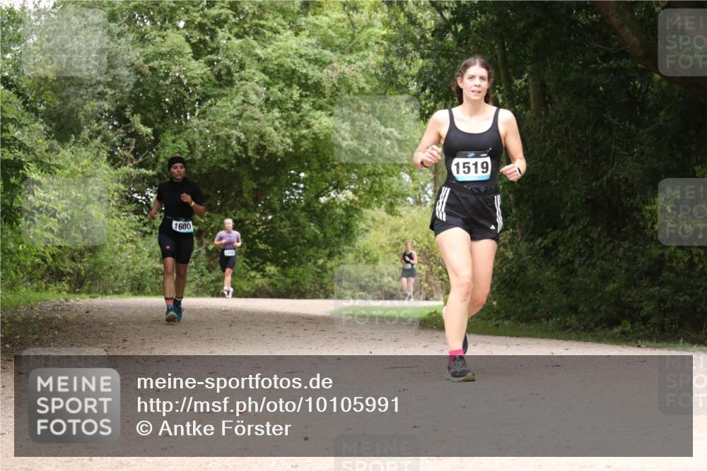 30.08.2026 - Elbe Triathlon Hamburg Antke Förster http://msf.ph/oto/10105991 30.08.2026 12:18:31 Laufen 1600, 1519 meine-sportfotos.de