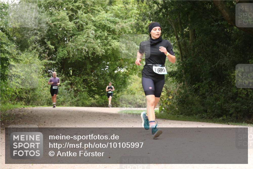 30.08.2026 - Elbe Triathlon Hamburg Antke Förster http://msf.ph/oto/10105997 30.08.2026 12:18:35 Laufen 1408, 1600 meine-sportfotos.de