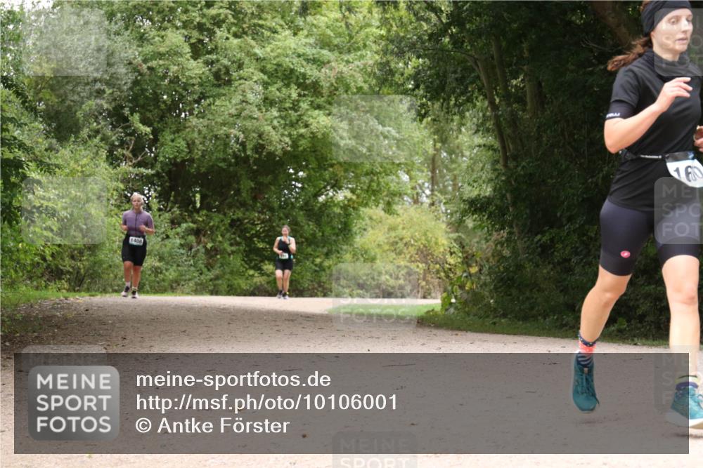 30.08.2026 - Elbe Triathlon Hamburg Antke Förster http://msf.ph/oto/10106001 30.08.2026 12:18:36 Laufen 1408 meine-sportfotos.de
