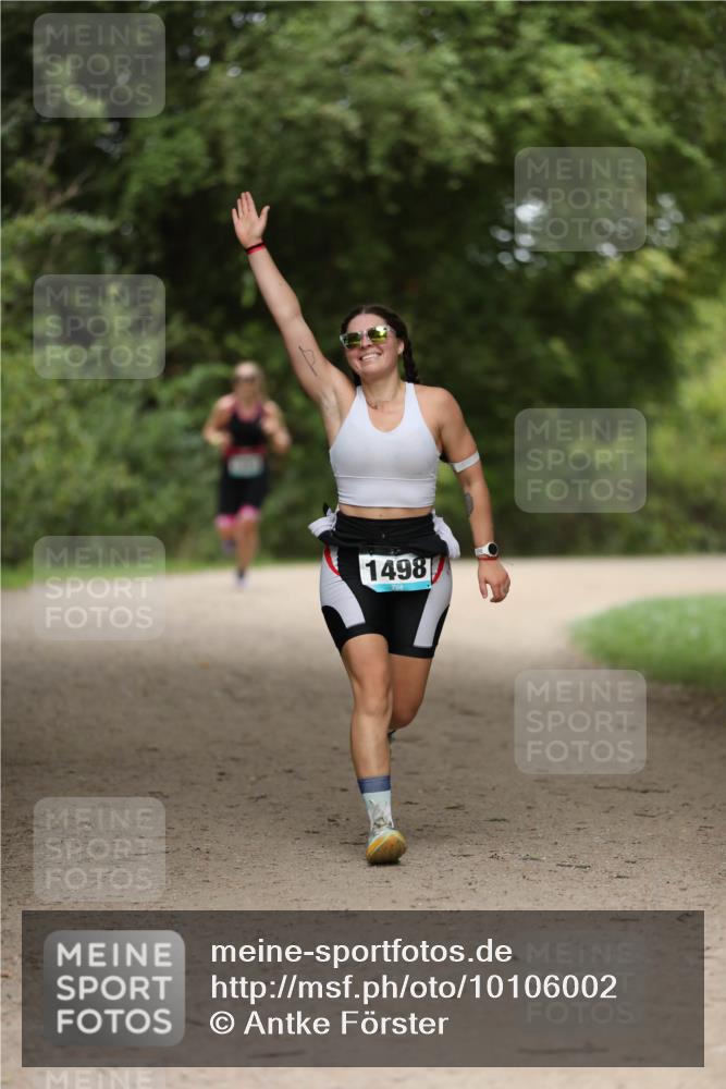 30.08.2026 - Elbe Triathlon Hamburg Antke Förster http://msf.ph/oto/10106002 30.08.2026 12:12:54 Laufen 1498 meine-sportfotos.de
