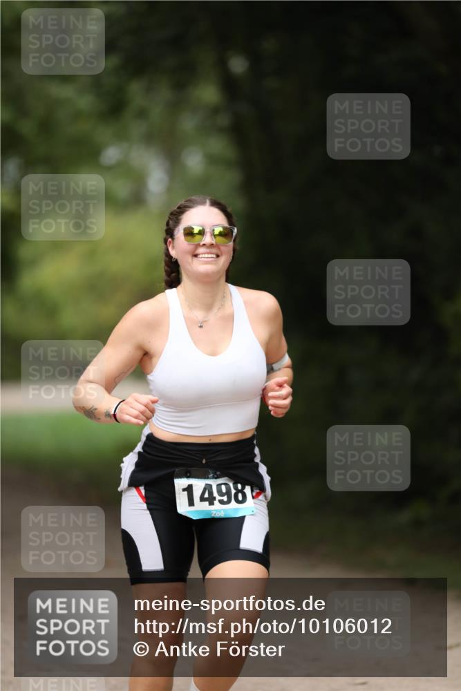 30.08.2026 - Elbe Triathlon Hamburg Antke Förster http://msf.ph/oto/10106012 30.08.2026 12:12:56 Laufen 1498 meine-sportfotos.de
