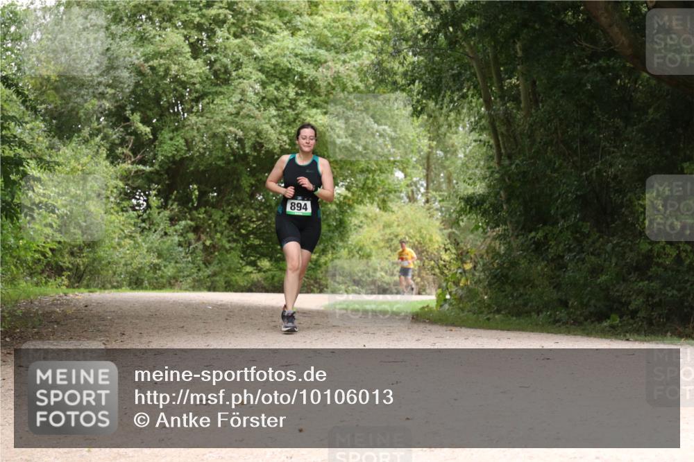 30.08.2026 - Elbe Triathlon Hamburg Antke Förster http://msf.ph/oto/10106013 30.08.2026 12:18:48 Laufen 894 meine-sportfotos.de