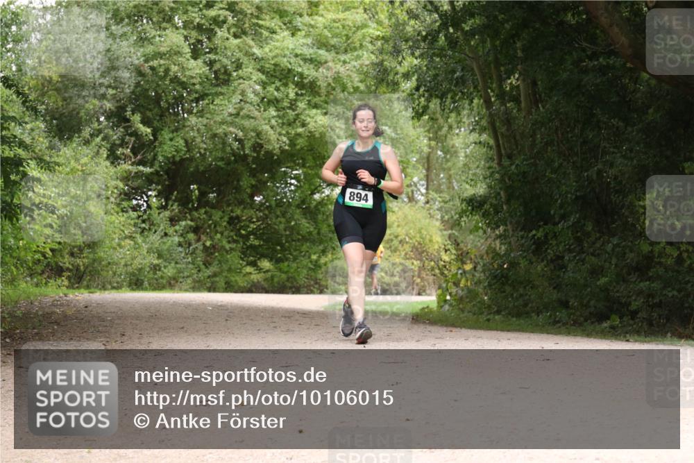 30.08.2026 - Elbe Triathlon Hamburg Antke Förster http://msf.ph/oto/10106015 30.08.2026 12:18:49 Laufen 894 meine-sportfotos.de