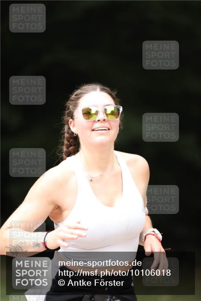 30.08.2026 - Elbe Triathlon Hamburg Antke Förster http://msf.ph/oto/10106018 30.08.2026 12:12:58 Laufen  meine-sportfotos.de