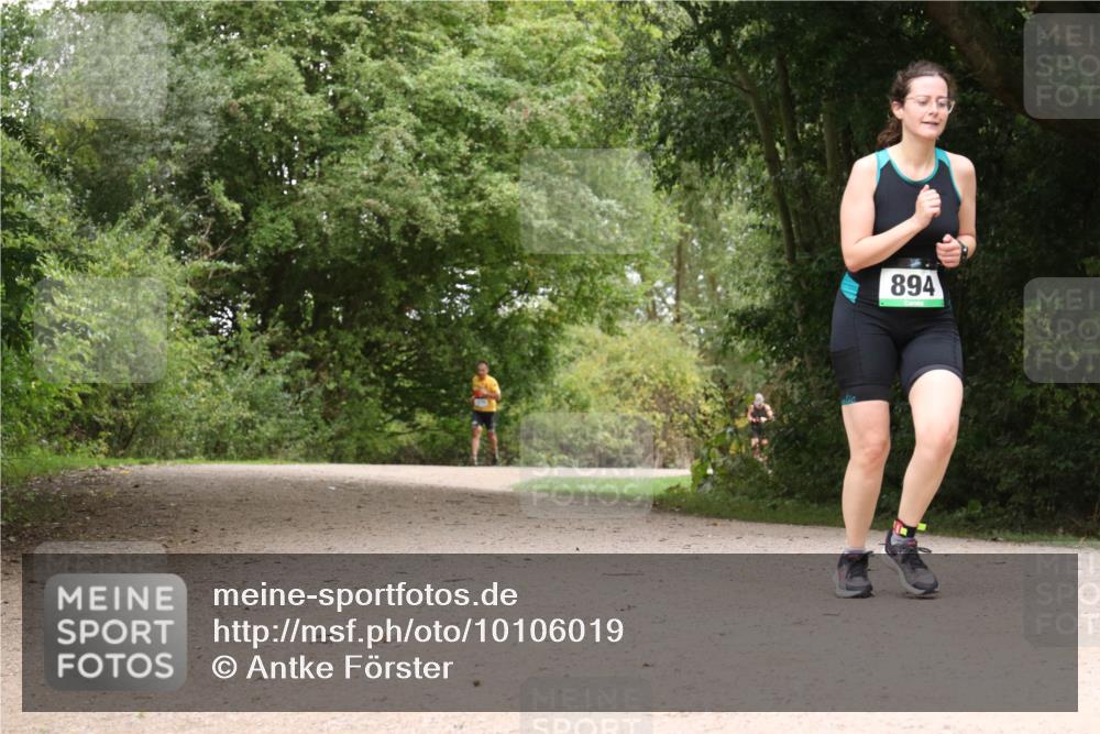 30.08.2026 - Elbe Triathlon Hamburg Antke Förster http://msf.ph/oto/10106019 30.08.2026 12:18:50 Laufen 894 meine-sportfotos.de