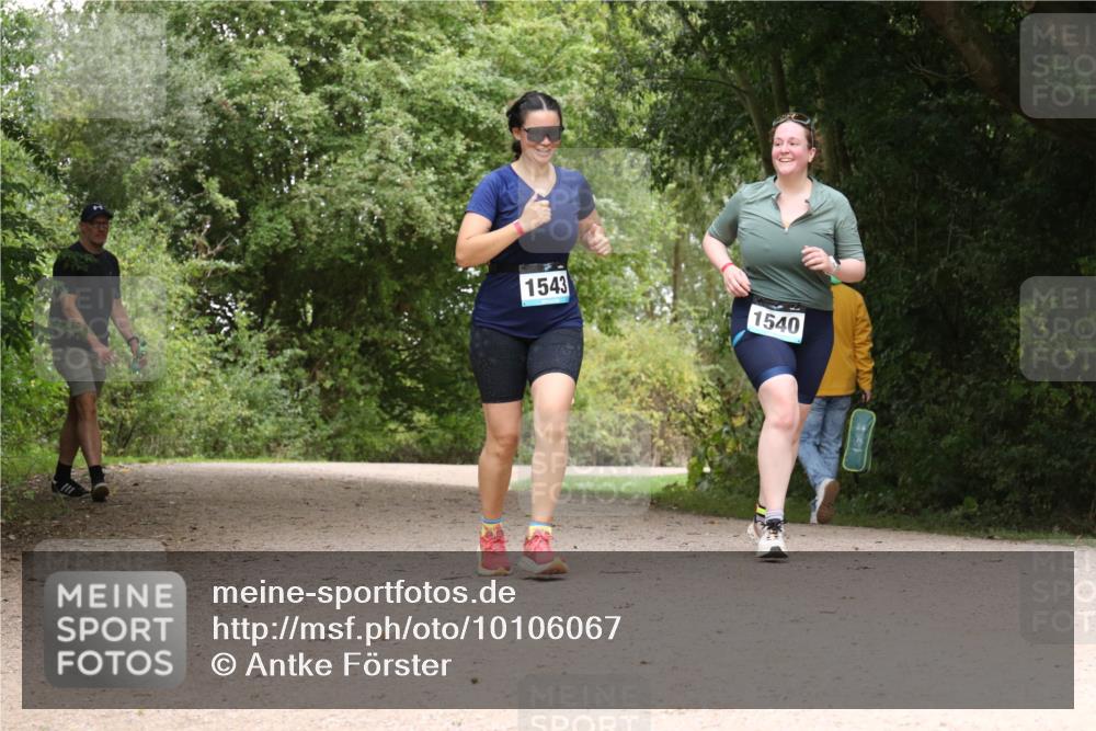 30.08.2026 - Elbe Triathlon Hamburg Antke Förster http://msf.ph/oto/10106067 30.08.2026 12:19:34 Laufen 1543, 1540 meine-sportfotos.de
