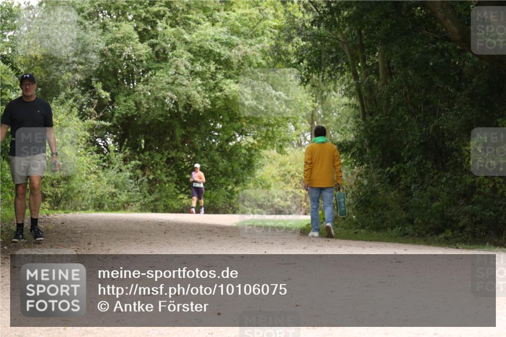 30.08.2026 - Elbe Triathlon Hamburg Antke Förster http://msf.ph/oto/10106075 30.08.2026 12:19:37 Laufen  meine-sportfotos.de