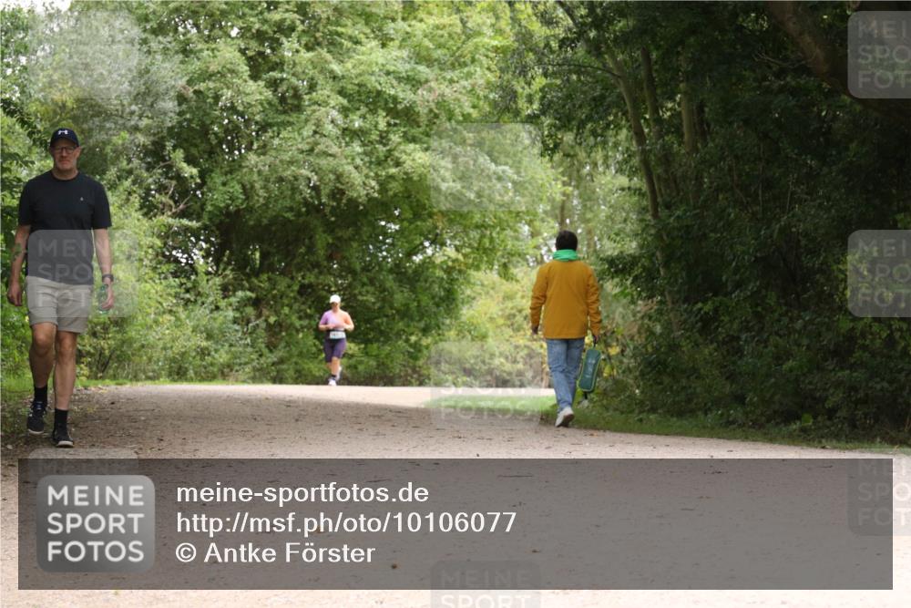 30.08.2026 - Elbe Triathlon Hamburg Antke Förster http://msf.ph/oto/10106077 30.08.2026 12:19:38 Laufen  meine-sportfotos.de