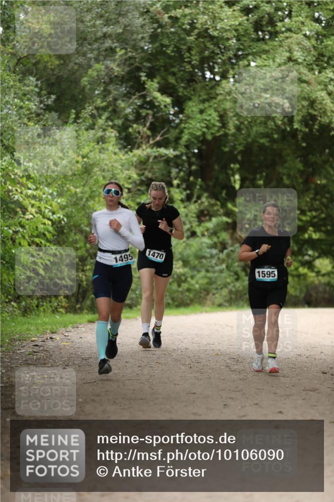30.08.2026 - Elbe Triathlon Hamburg Antke Förster http://msf.ph/oto/10106090 30.08.2026 12:14:05 Laufen 1495, 1470, 1595 meine-sportfotos.de